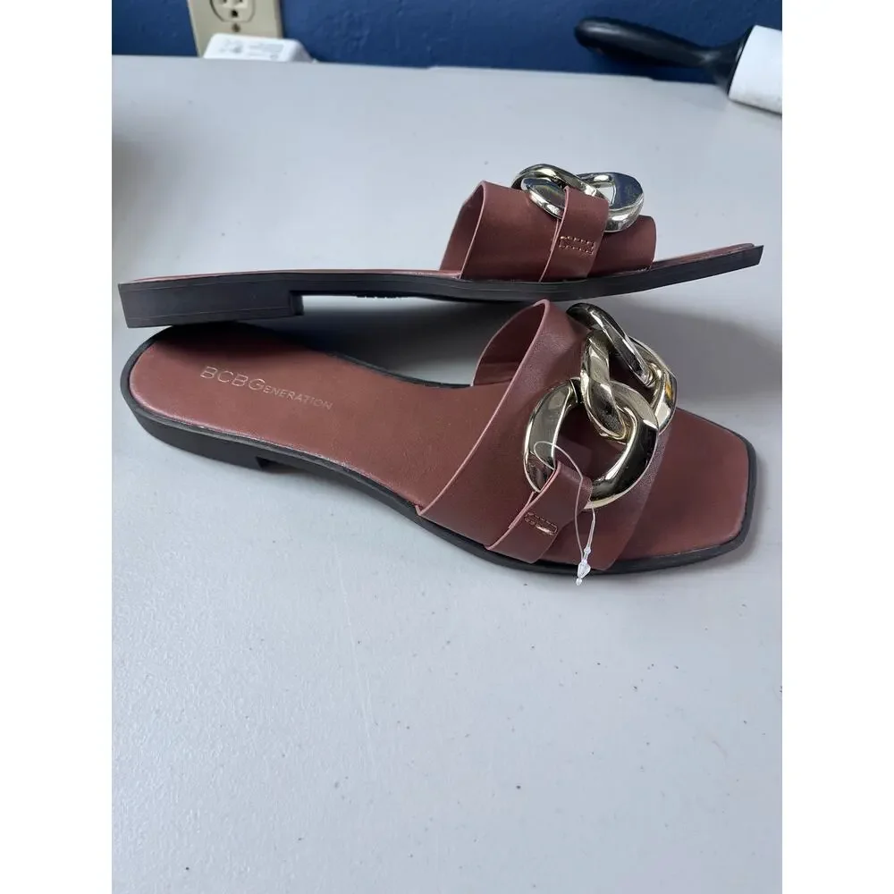 BCBGeneration Larisa Brown Slide Sandals Gold Chain Detail Women’s Size 8.5 NWOT